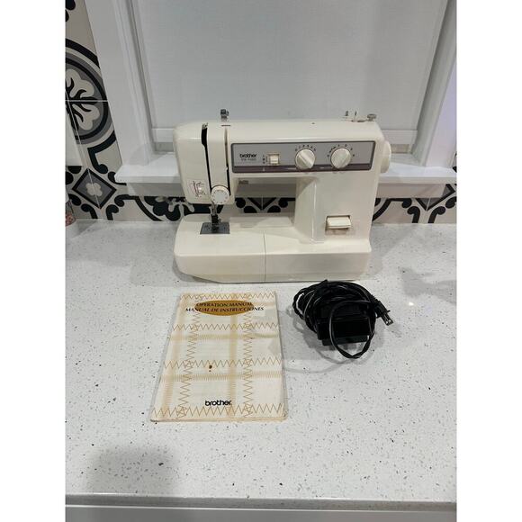 Brother VX-1120 Sewing Machine Tested and Works with Manual - Picture 1 of 5